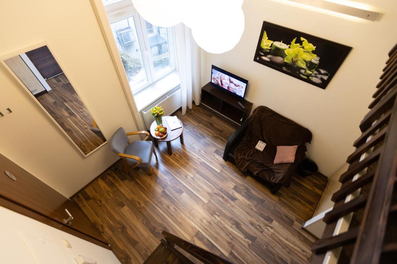 Salve Station Aparthotel Krakkó Kültér fotó